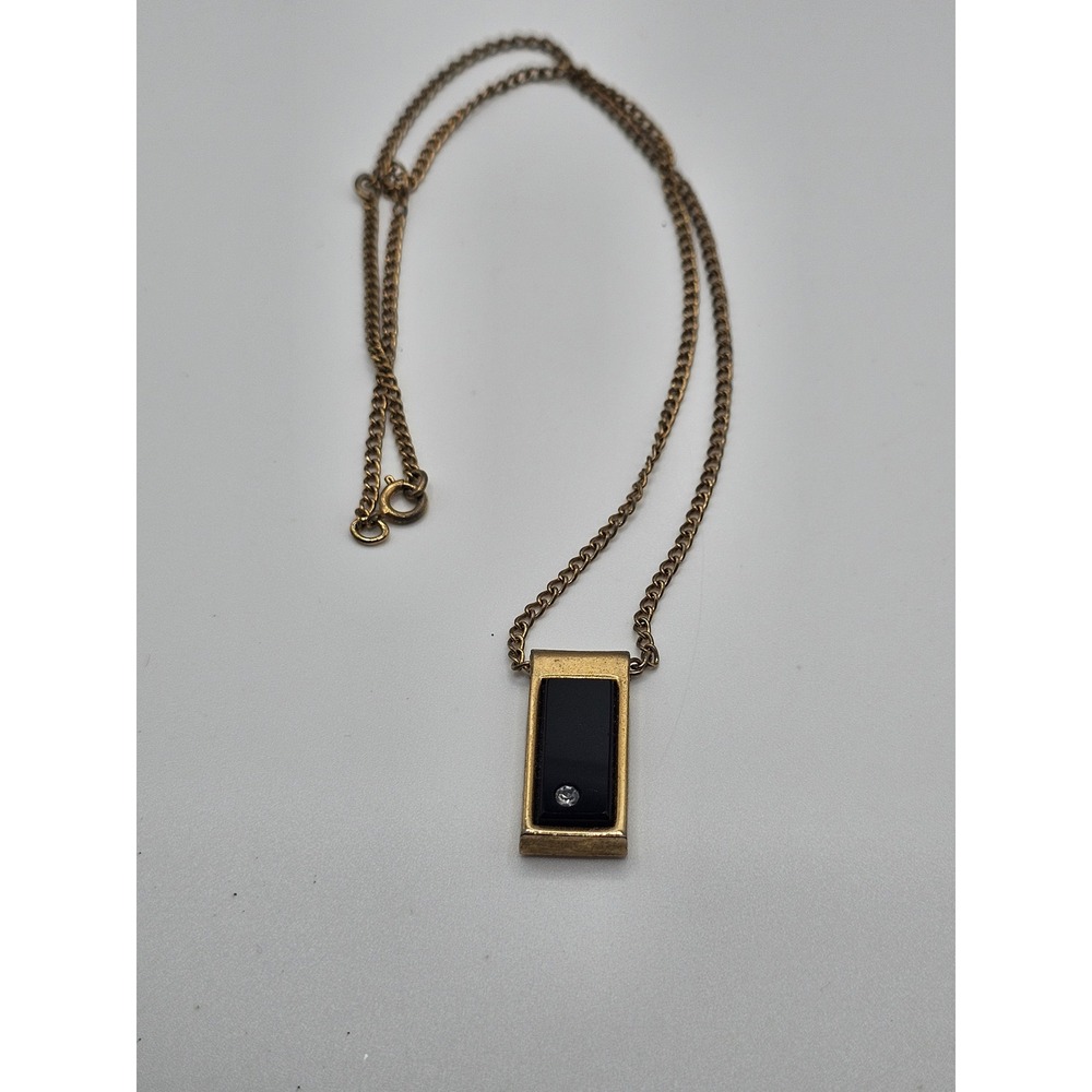 Vintage Avon Gold Tone Black Onyx Rhinestone Rectangle Pendant Necklace 18 Inch